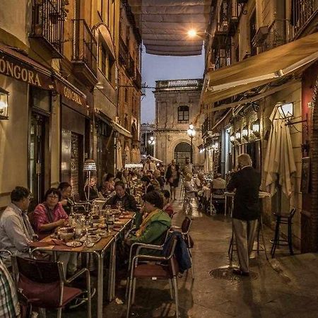 Atico Con Piscina Junto Catedral De Sevilla Dış mekan fotoğraf