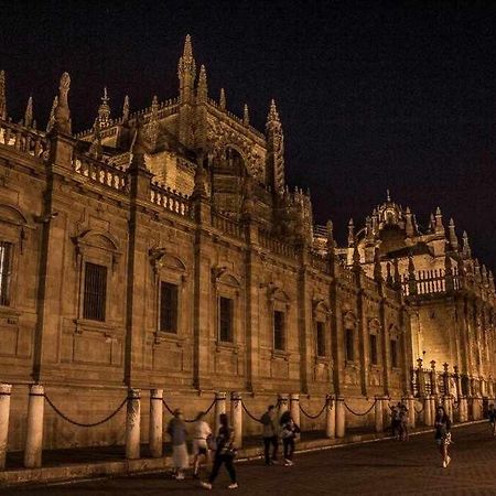 Atico Con Piscina Junto Catedral De Sevilla Dış mekan fotoğraf