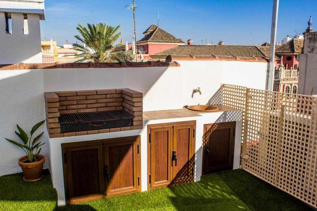 Atico Con Piscina Junto Catedral De Sevilla Dış mekan fotoğraf