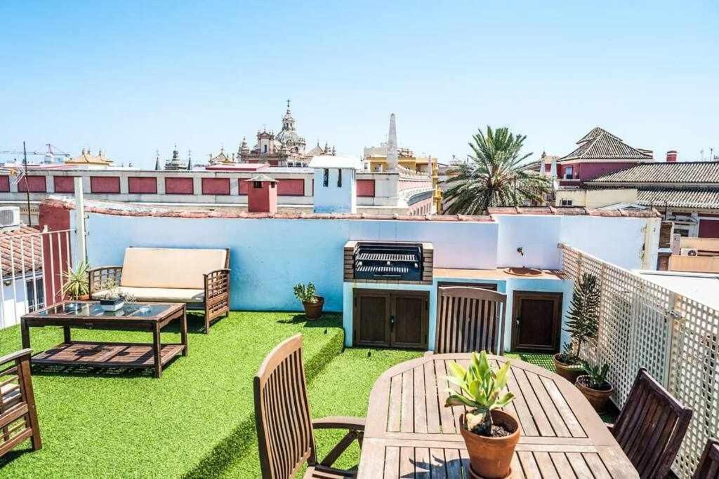 Atico Con Piscina Junto Catedral De Sevilla Dış mekan fotoğraf